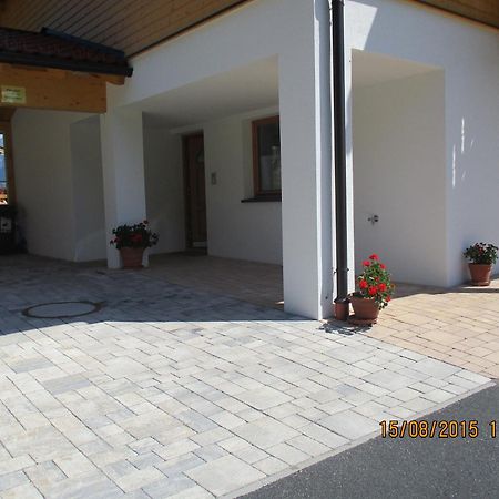 Penthousewohnung Mit Garten Sauna Pool Maishofen Δωμάτιο φωτογραφία
